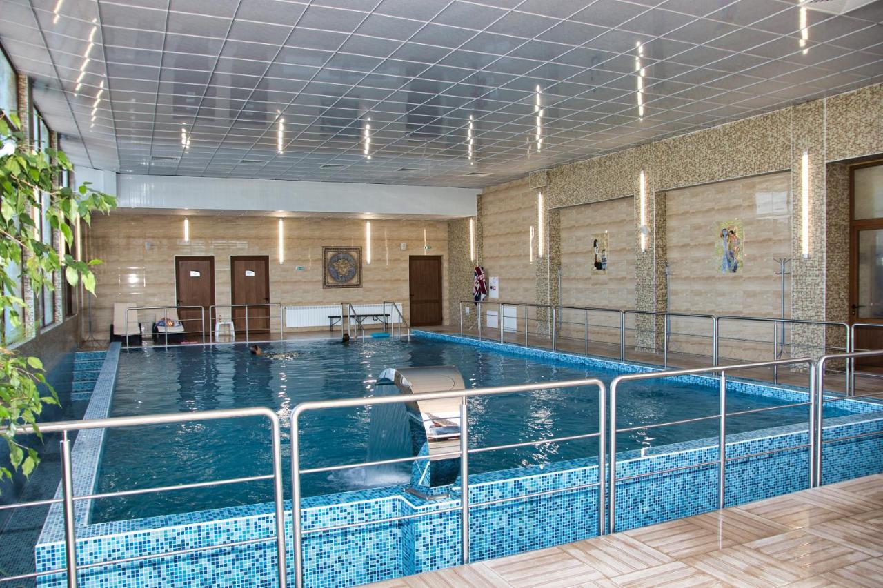 Balneo And Spa Complex Mineral Yagoda Exteriör bild
